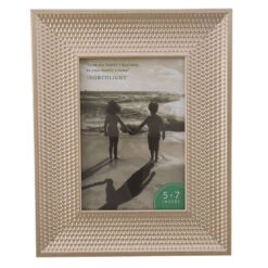 Northlight 5" X 7" Champagne Gold Honeycomb Rectangular Photo Frame 10.25"